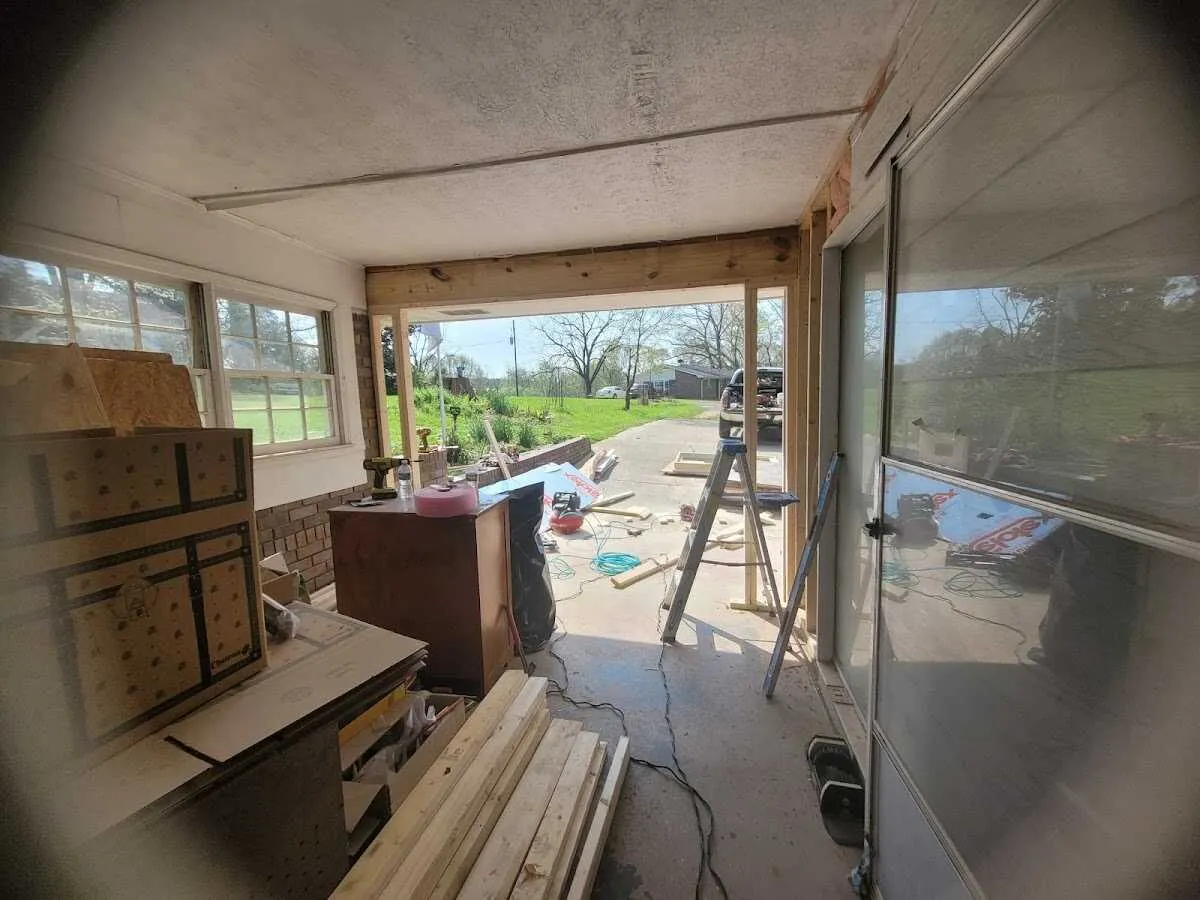 Air movers and dehumidifier for Drying & Dehumidification in Cedar Hills